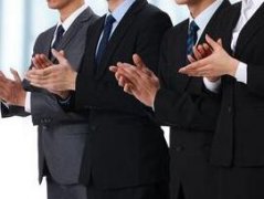 我们用那种收账方式合适