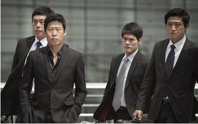 上海讨债公司分析债务纠纷中的极端现象