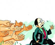 <b>拖欠工程款 施工方工棚被强拆</b>